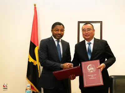 AIPEX assina contrato de intenção de investimento para projecto industrial no sector da agroindústria